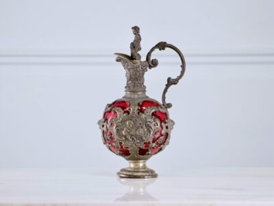 Антикварний графин