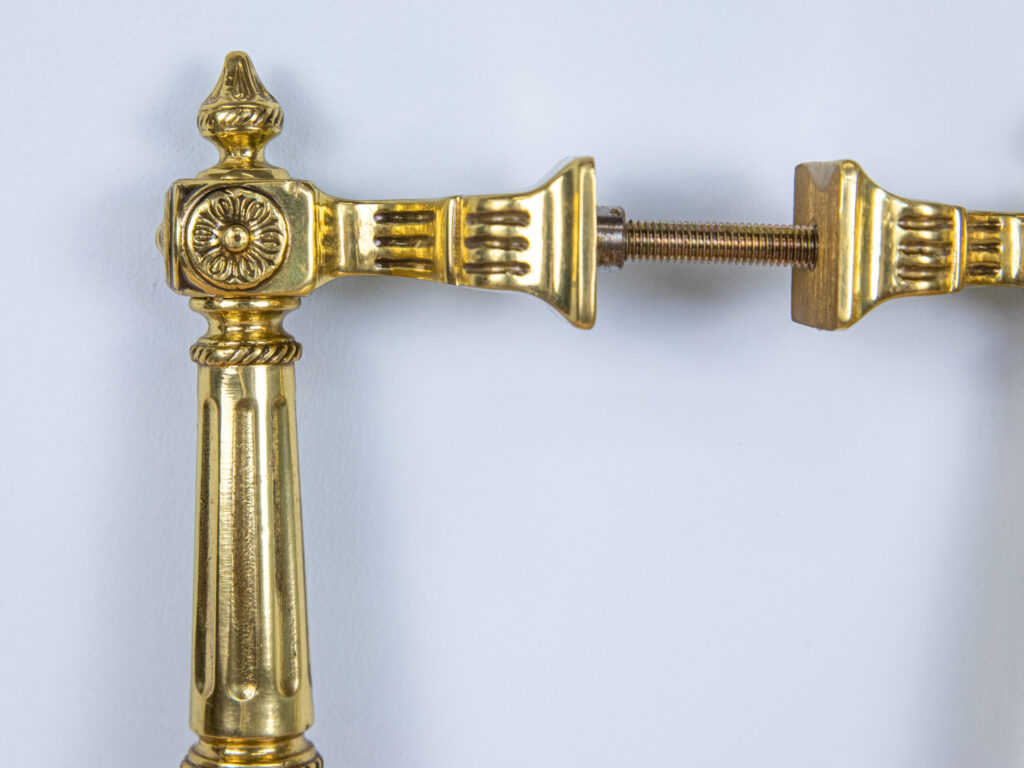 Антикварні декоративні ручки-тяги