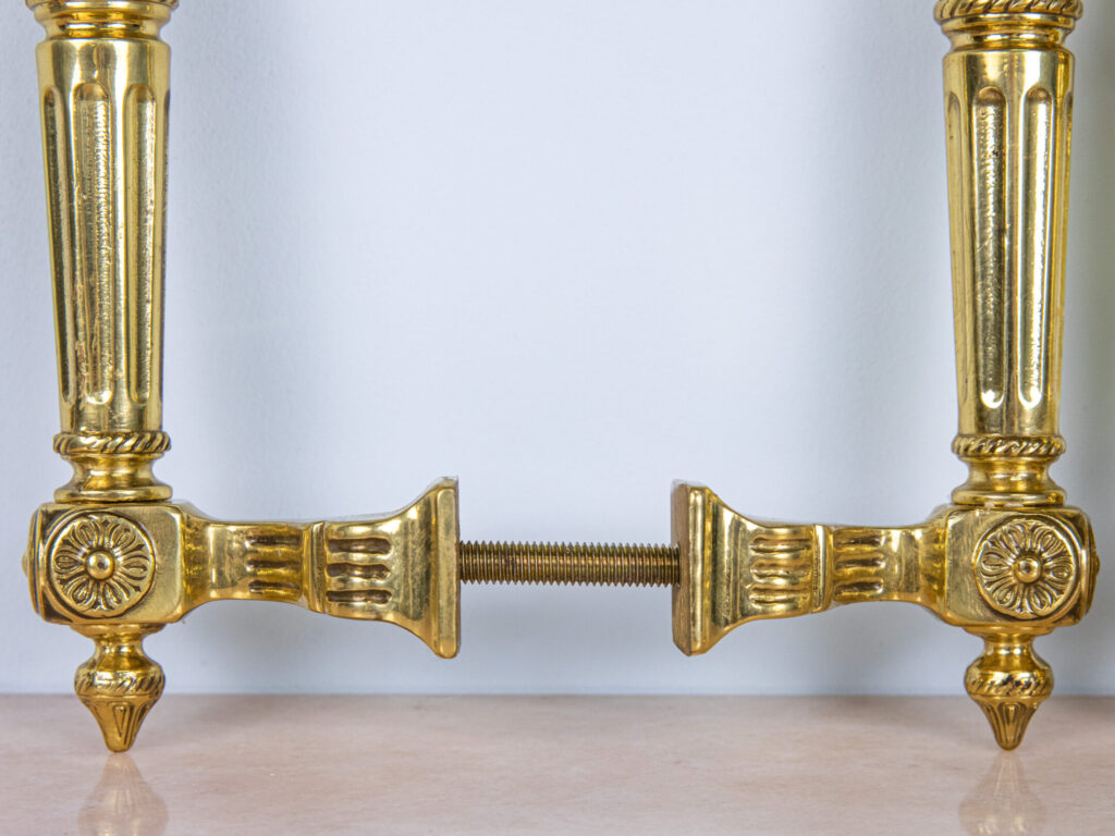 Антикварні декоративні ручки-тяги