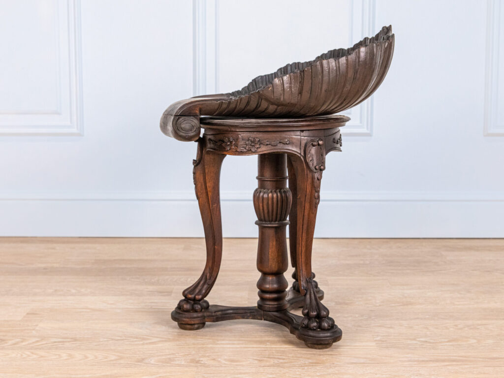 Антикварний стілець для фортепіано Henri Tonin