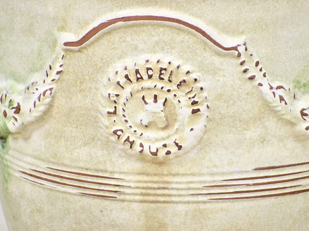 IMG_4749 Вінтажний вазон (горщик) Андузе, «De la Madeleine»