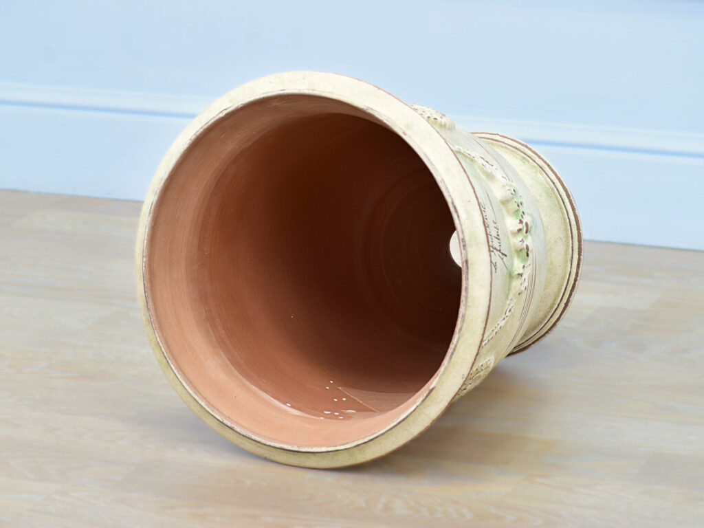 IMG_4752 Вінтажний вазон (горщик) Андузе, «De la Madeleine»