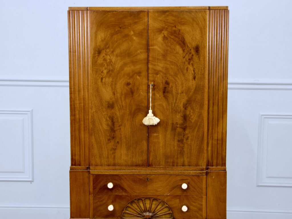 IMG_5497 Антикварна шафа