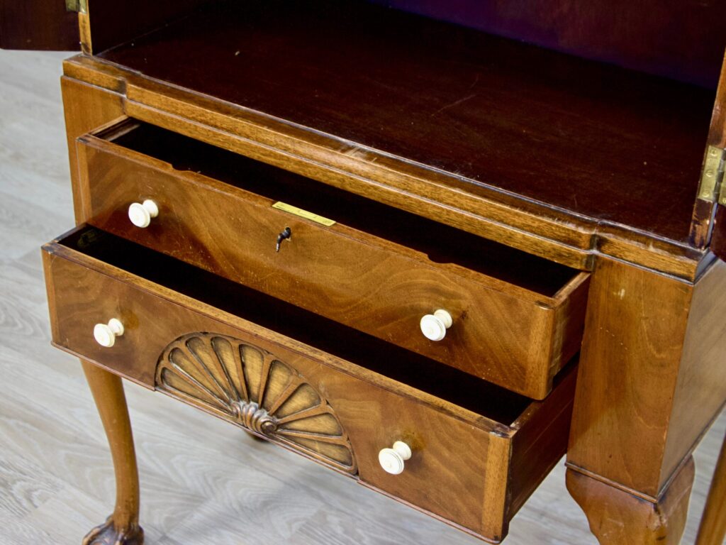 IMG_5503 Антикварна шафа