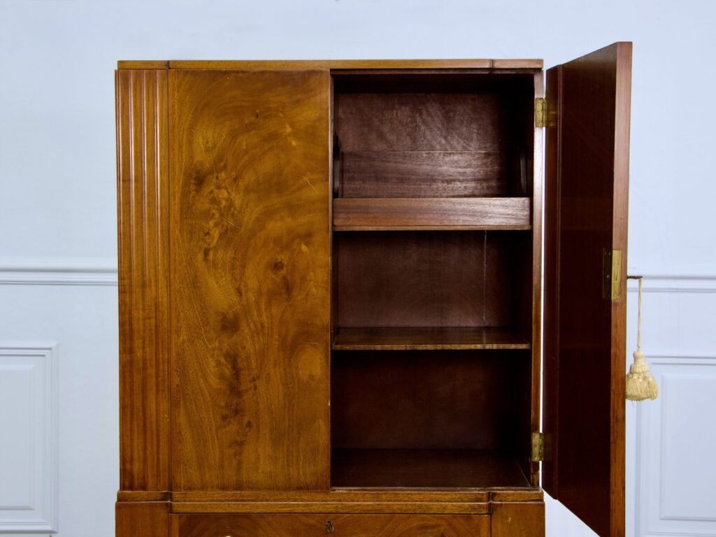 IMG_5540 Антикварна шафа