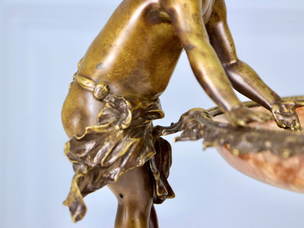 Центральна композиція, ваза в стилі Наполеона III