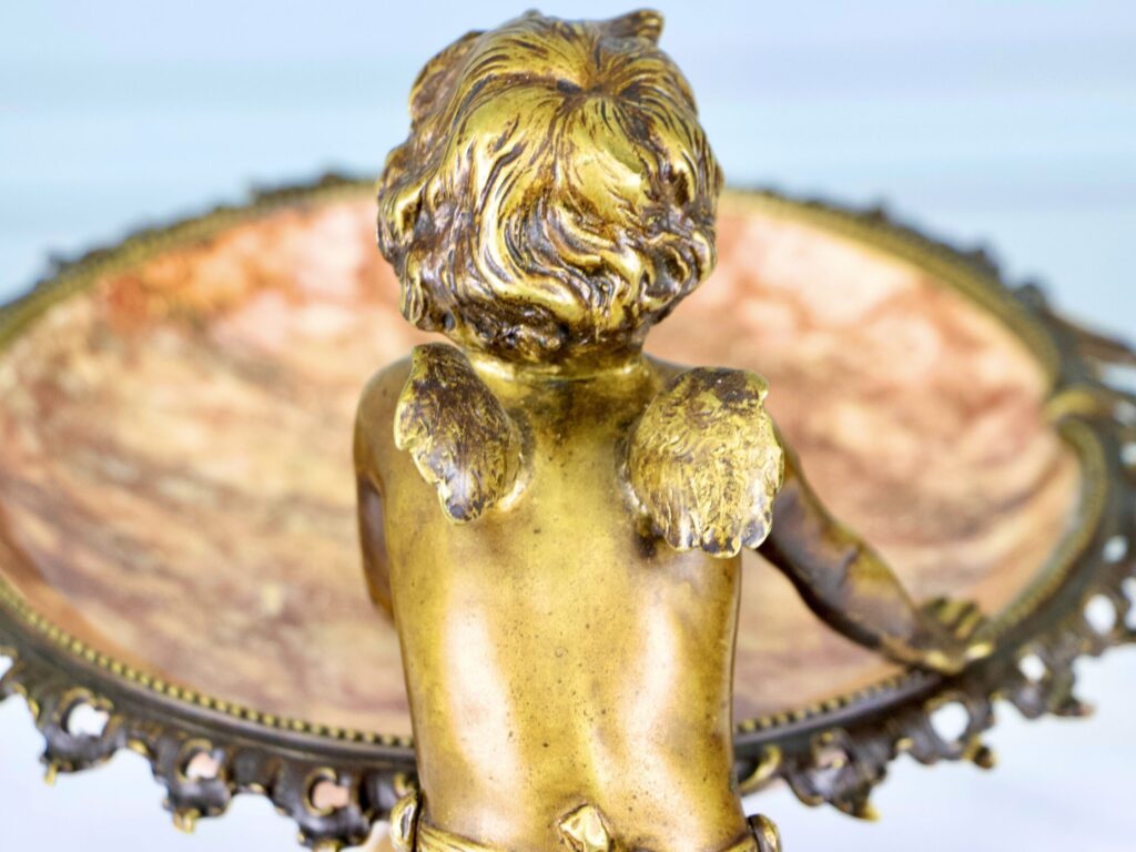 Центральна композиція, ваза в стилі Наполеона III