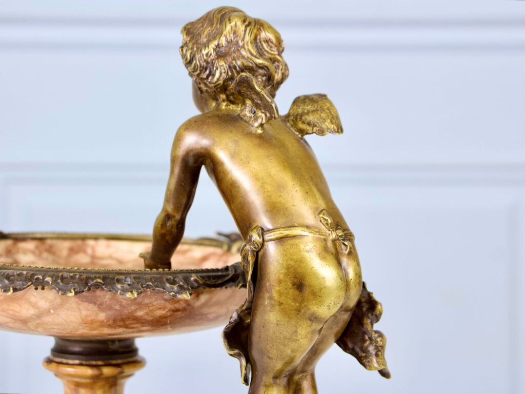 Центральна композиція, ваза в стилі Наполеона III