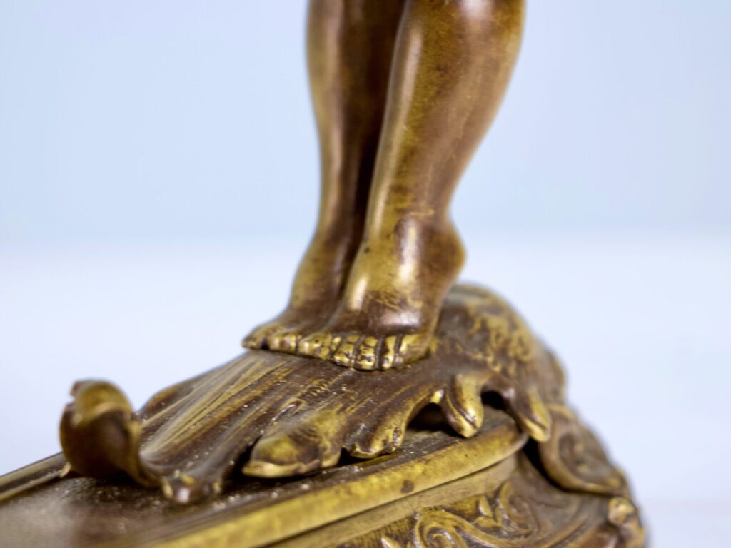 Центральна композиція, ваза в стилі Наполеона III