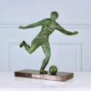 Вінтажна кабінетна скульптура «Футболіст»