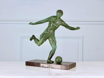 IMG_6072 Вінтажна кабінетна скульптура «Футболіст»