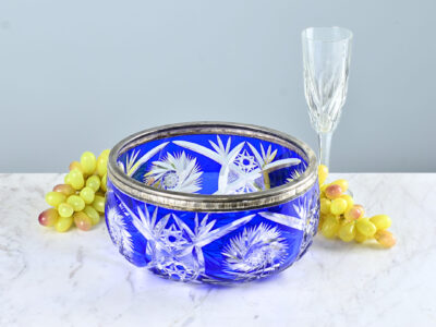 Антикварна кришталева чаша