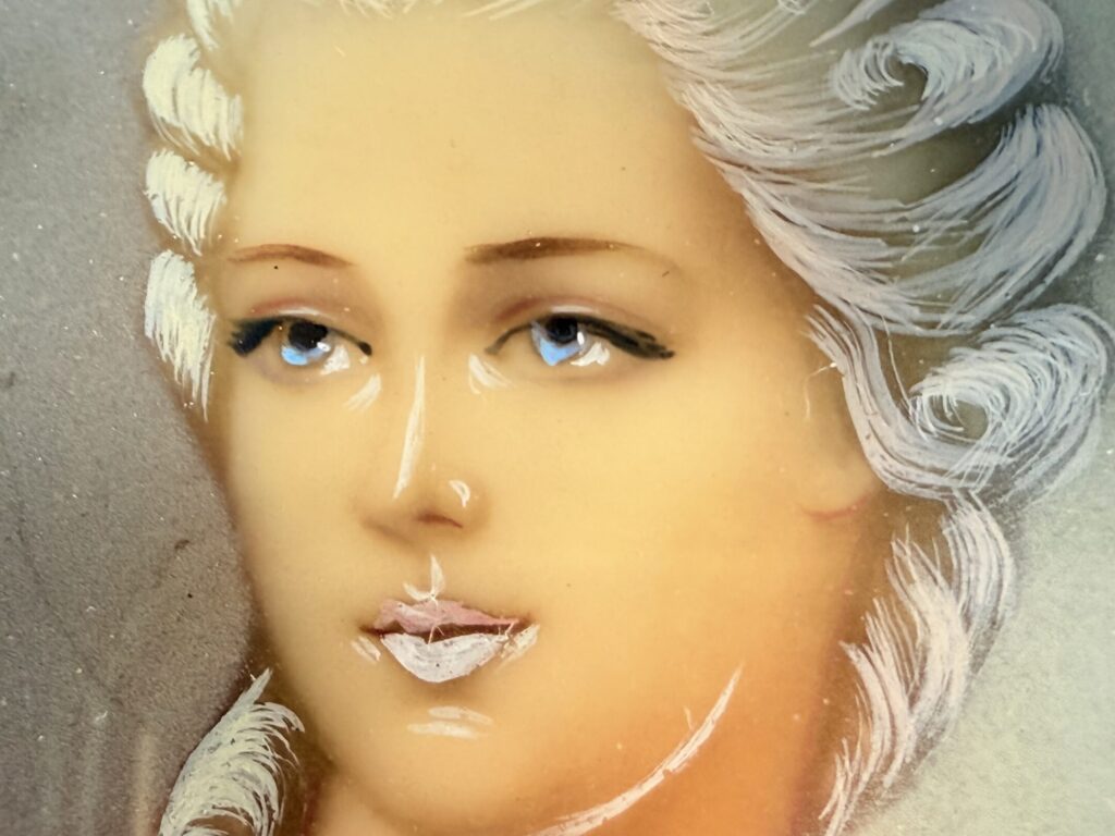 Антикварні мініатюрні портрети