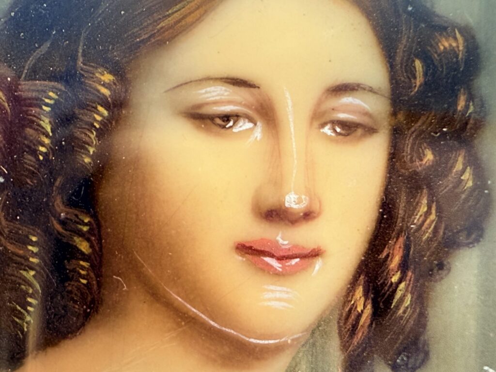 Антикварні мініатюрні портрети