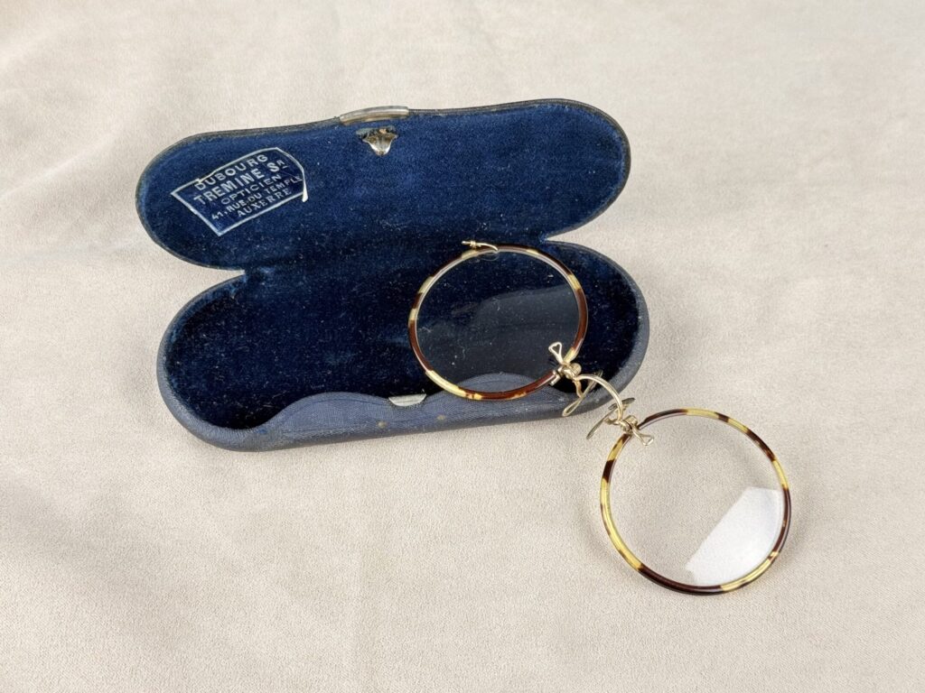 IMG_7127 Антикварне пенсне