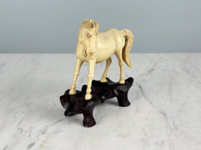 Вінтажне окімоно «Кінь»