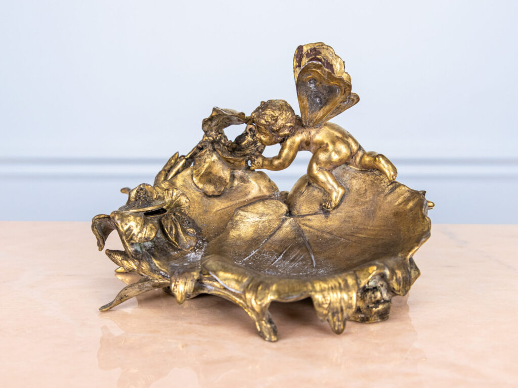 Антикварная бронзовая чернильница по модели Иполита Франсуа Моро