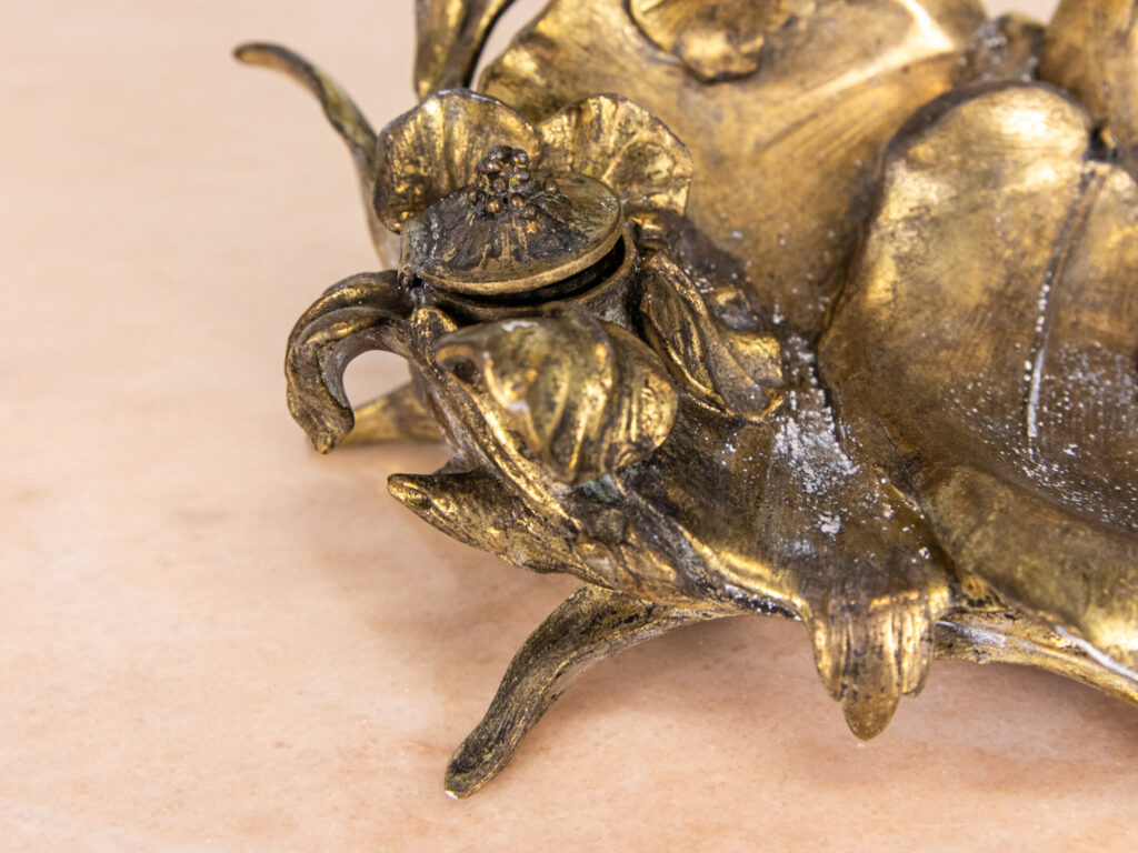 Антикварная бронзовая чернильница по модели Иполита Франсуа Моро