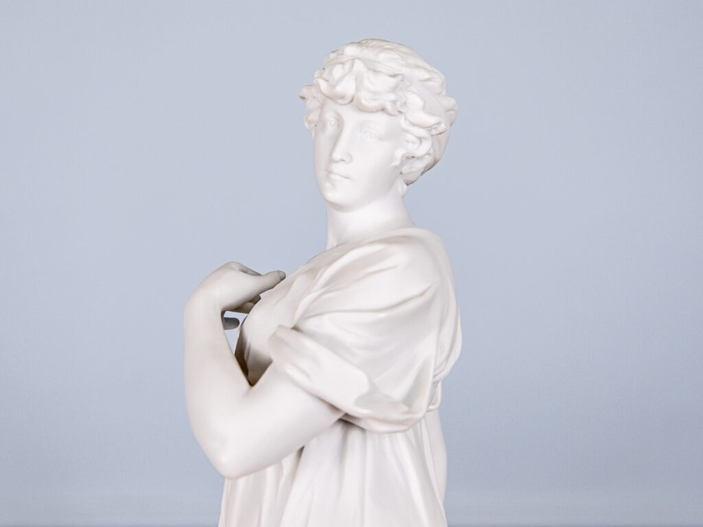 Антикварна скульптура «LA MÉDITATION»