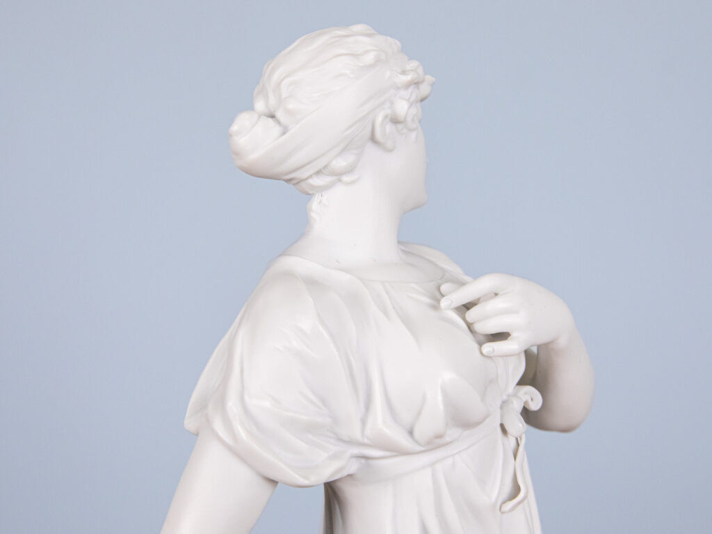 Антикварна скульптура «LA MÉDITATION»