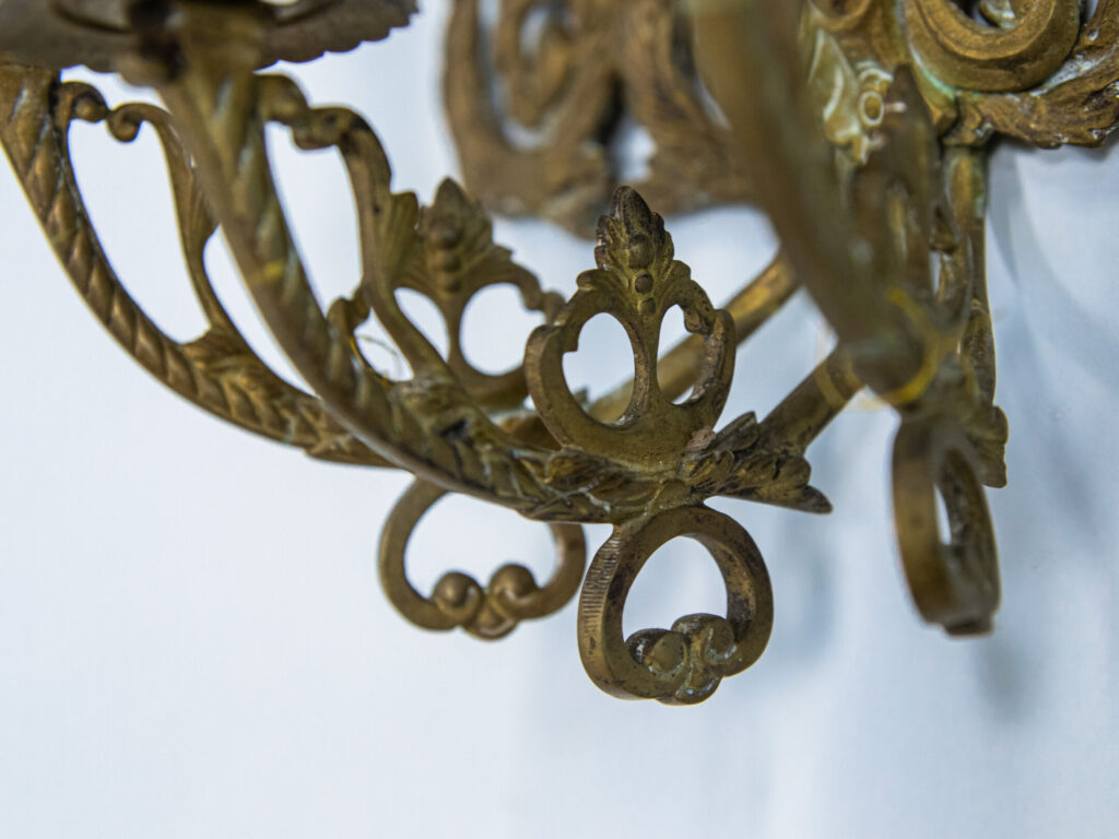 Антикварні настінні бра з дзеркалами