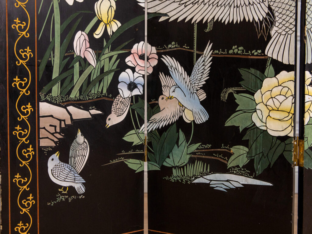 Винтажная ширма в стиле Шинуазри