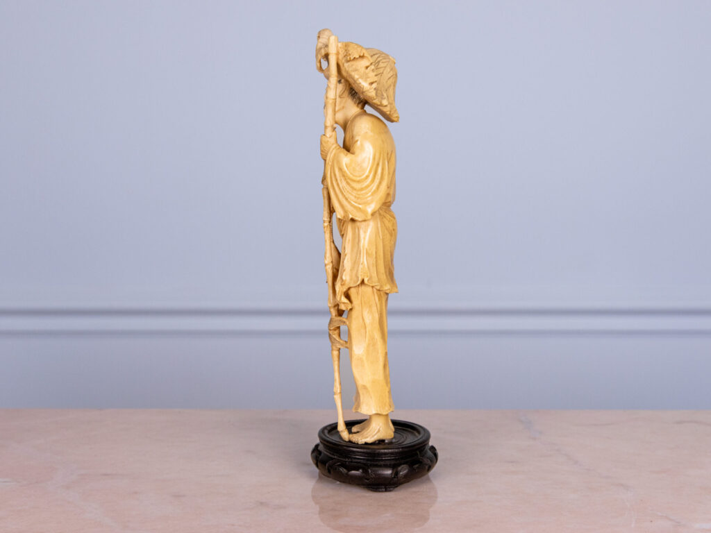 Антикварна статуетка «Рибалка»