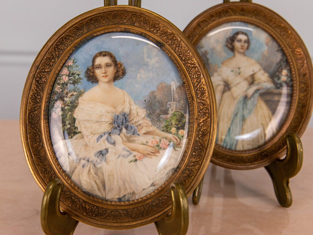 BN4A1594 – копія Антикварні мініатюри на слоновій кістці