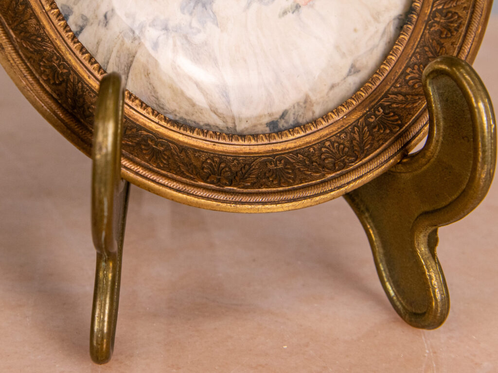 BN4A1602 – копія Антикварні мініатюри на слоновій кістці