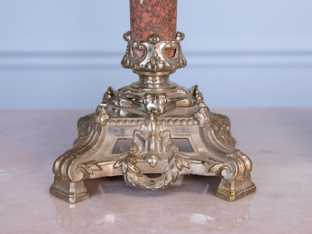 Антикварні гасові лампи