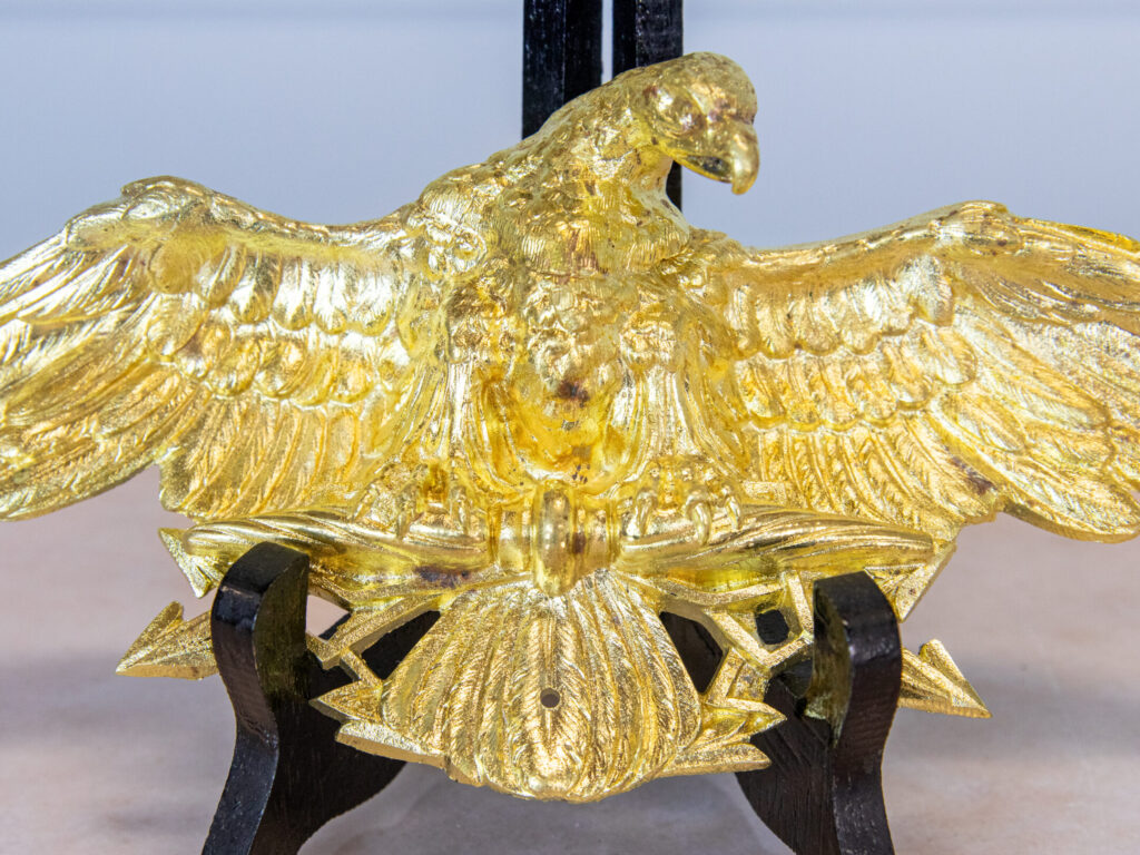 BN4A1822 Антикварний французький імперський орел