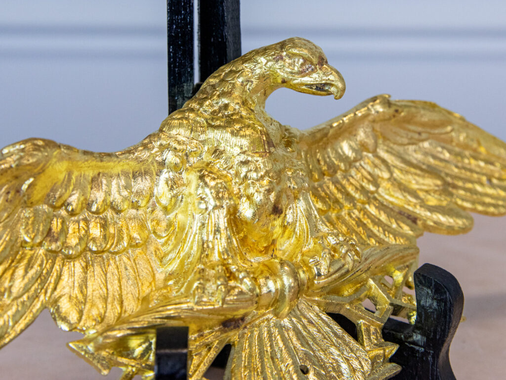 BN4A1828 Антикварний французький імперський орел