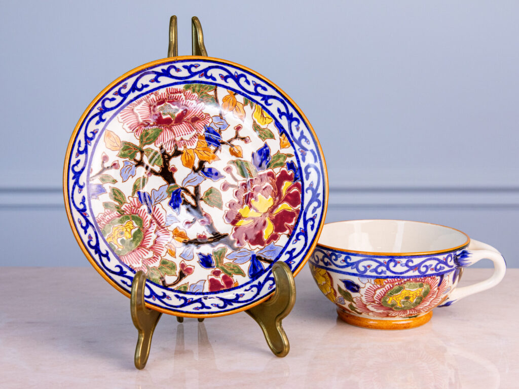 Винтажная чашка с блюдцем «Pivoines», Gien