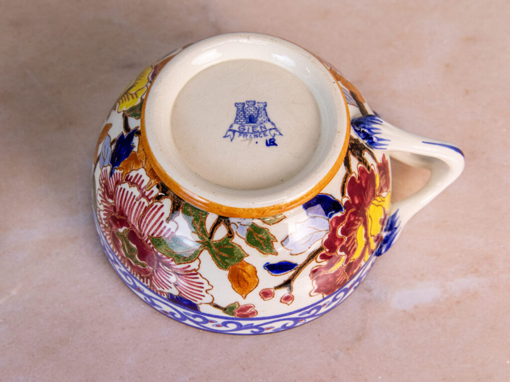 Винтажная чашка с блюдцем «Pivoines», Gien