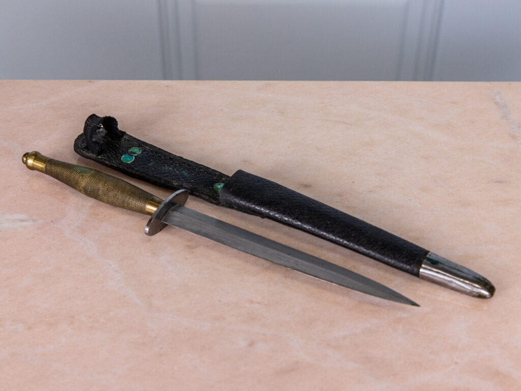 BN4A1980 Вінтажний бойовий ніж Fairbairn-Sykes