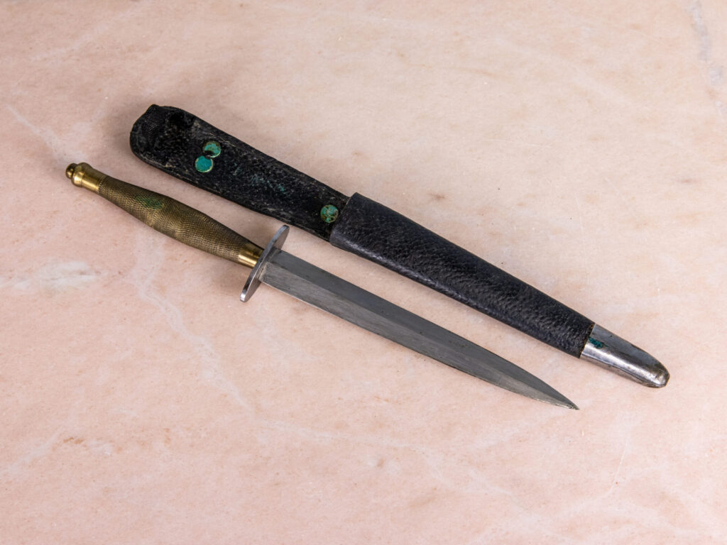 BN4A1986 Вінтажний бойовий ніж Fairbairn-Sykes