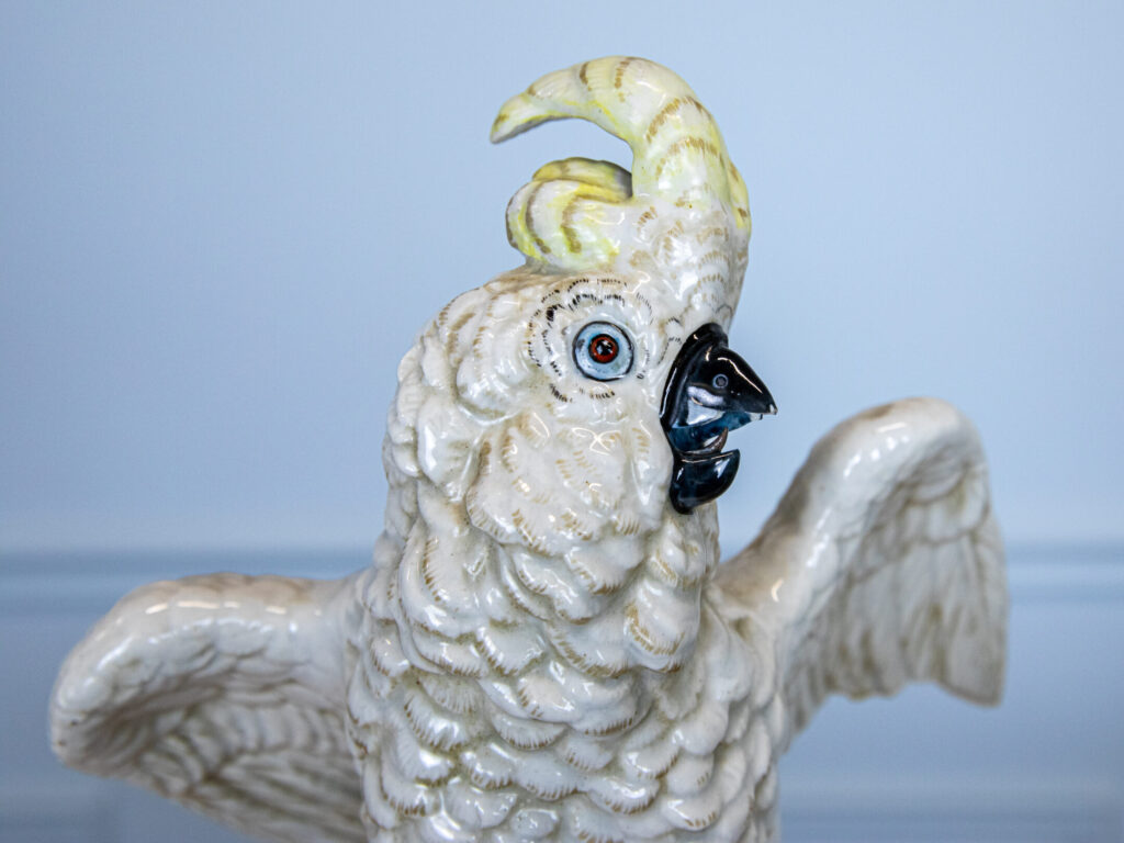 Вінтажні порцелянові папуги