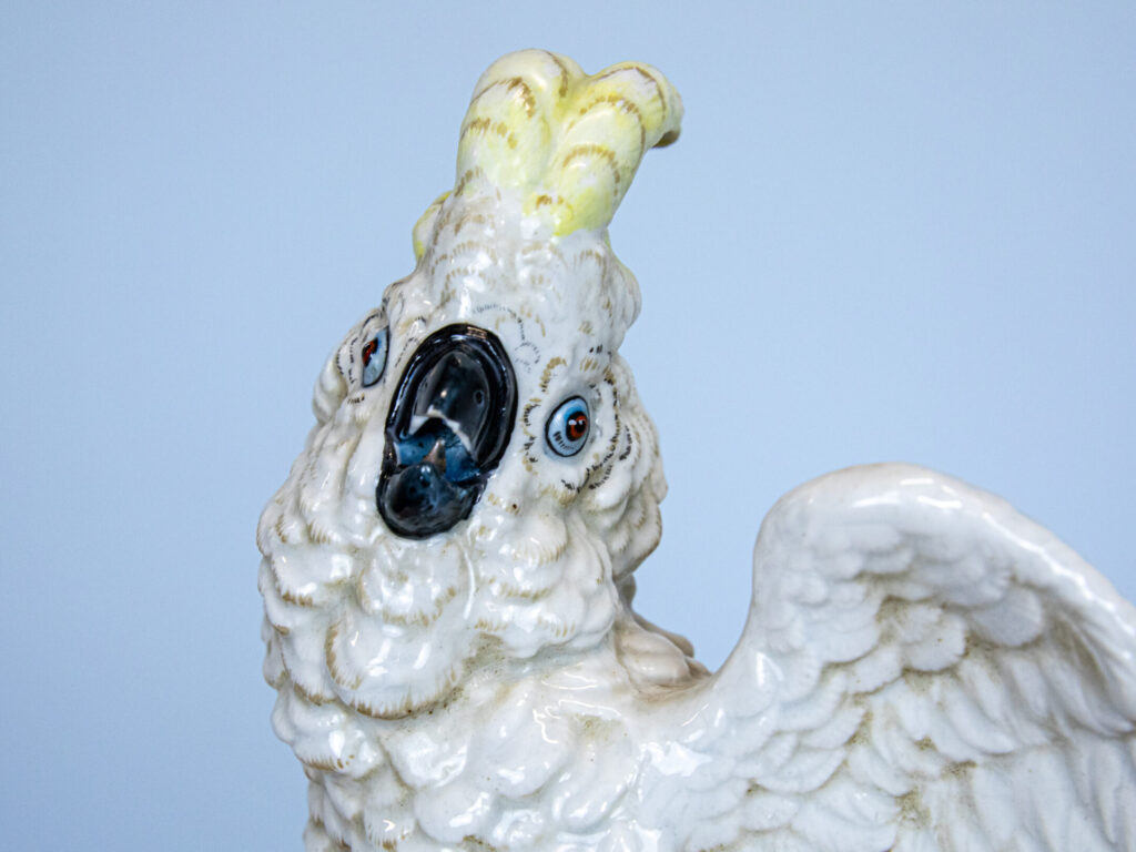 Вінтажні порцелянові папуги