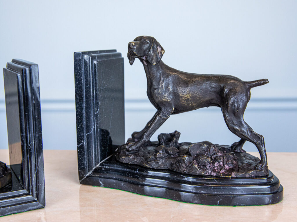 Антикварні обмежувачі для книг (букенди) «Мисливські собаки», É.Drouot