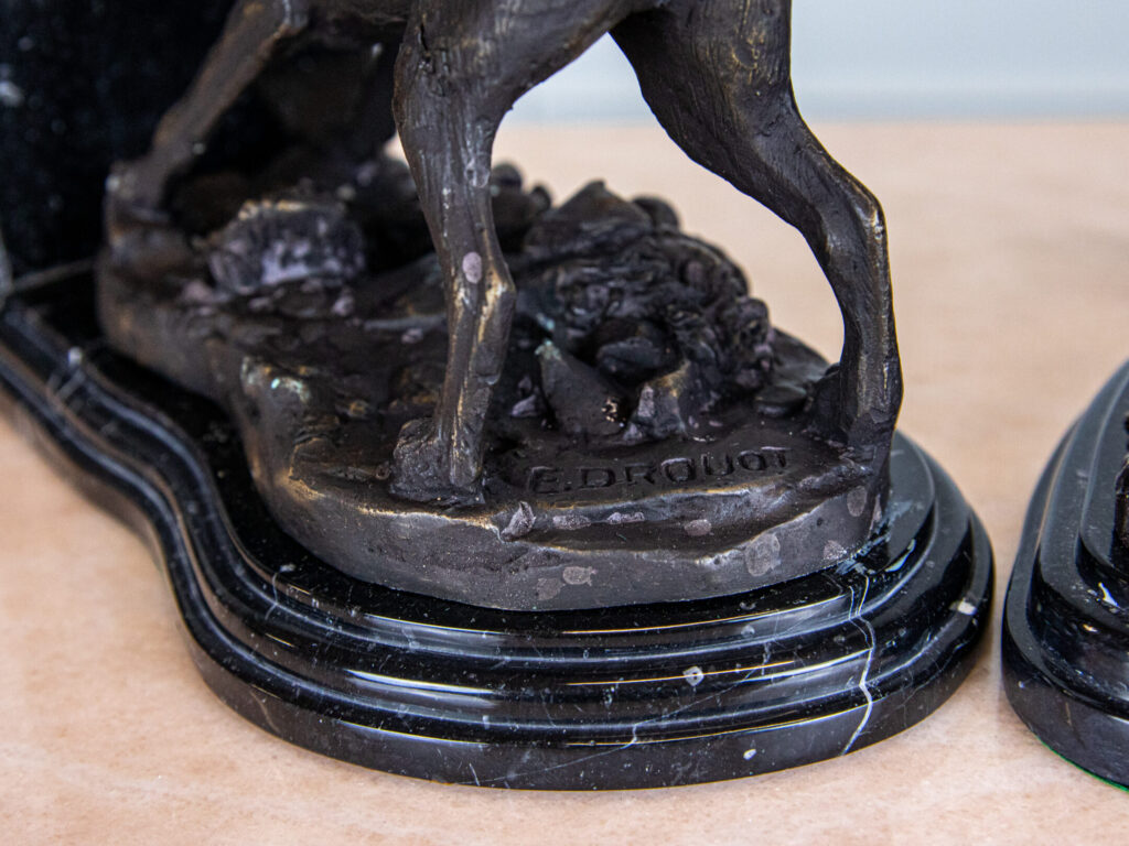 Антикварні обмежувачі для книг (букенди) «Мисливські собаки», É.Drouot