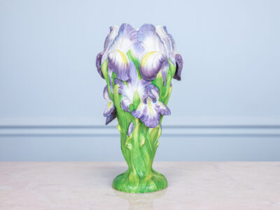 Вінтажна порцелянова ваза «Пурпурові іриси»