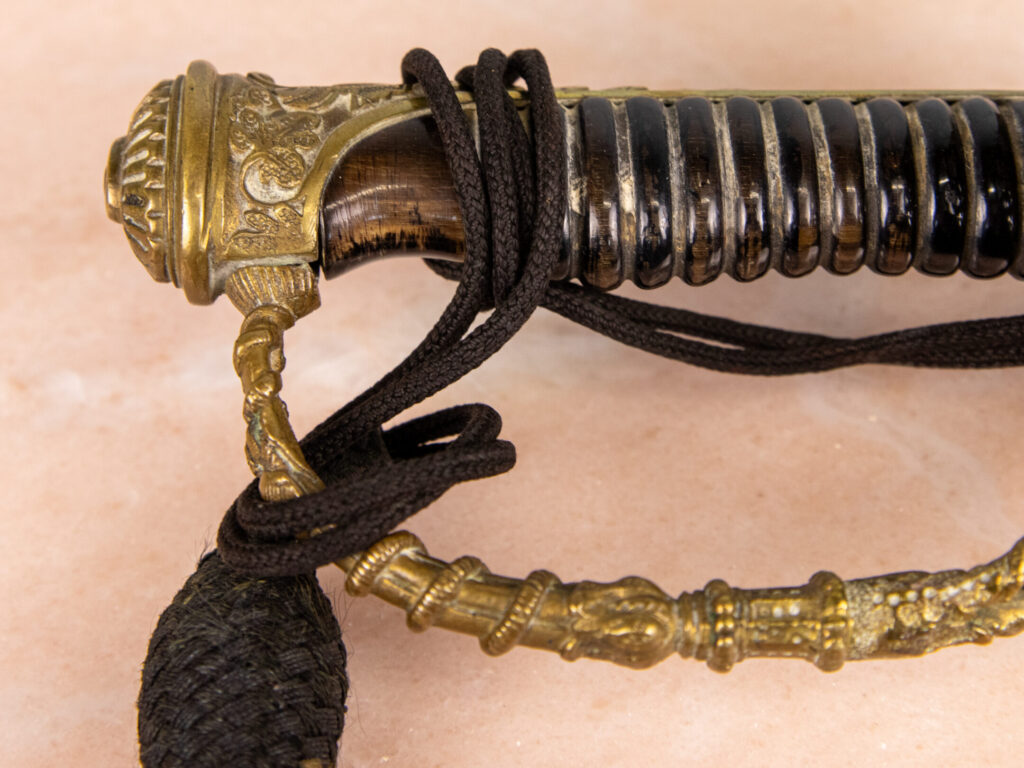 Антикварна шабля французького офіцера морського флоту