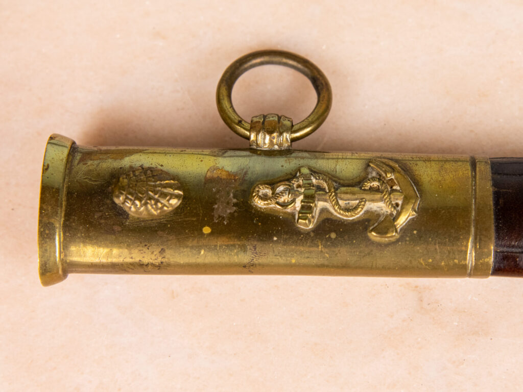 Антикварна шабля французького офіцера морського флоту