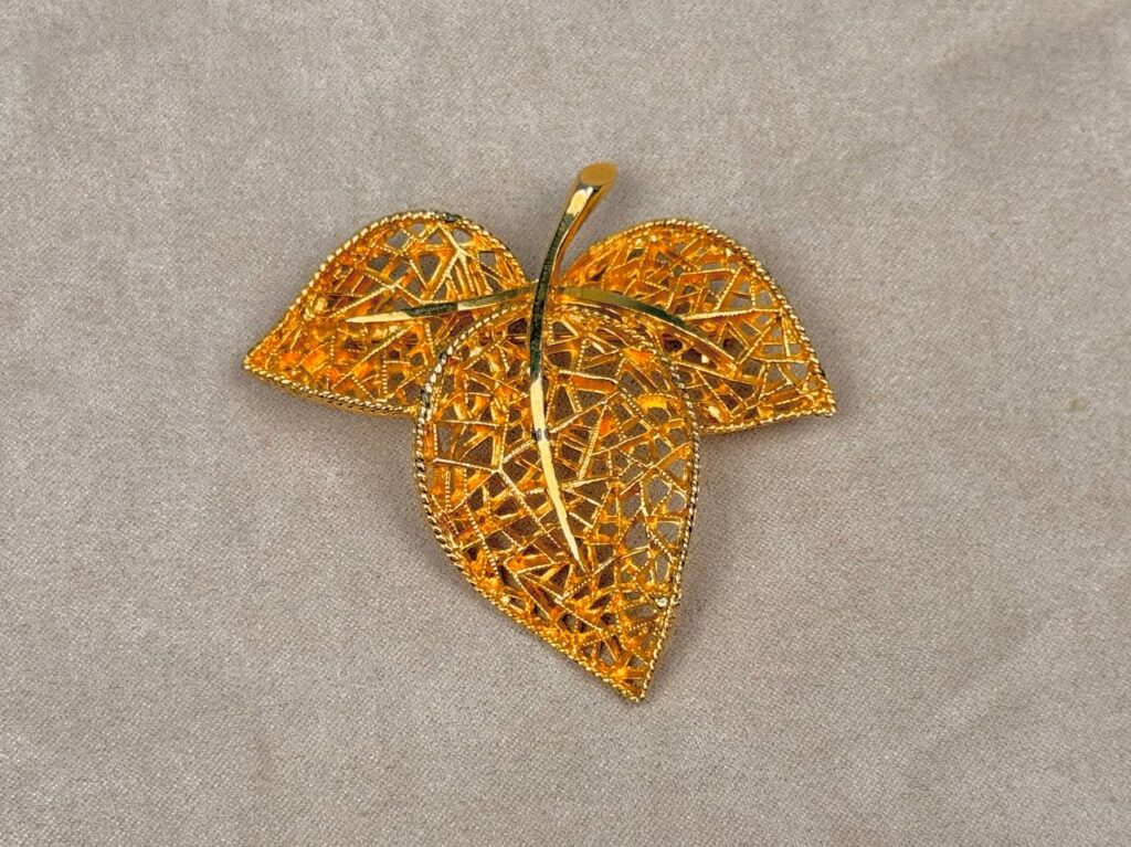 photo_2026-01-24_17-54-52 Винтажные броши