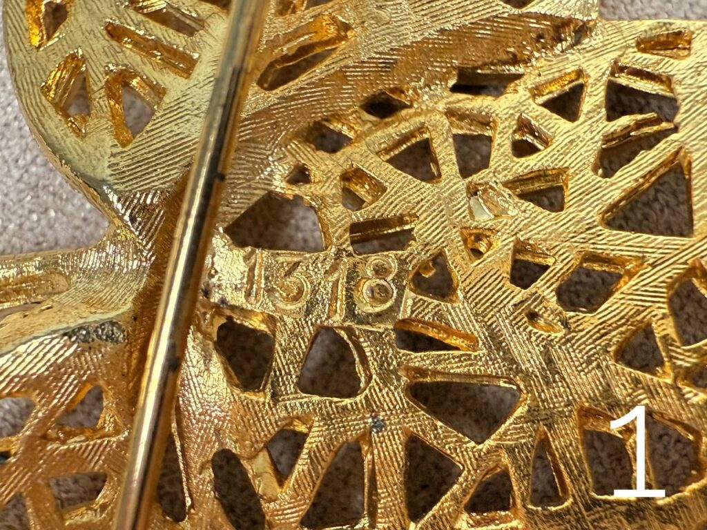 photo_2026-01-24_17-55-31 Винтажные броши