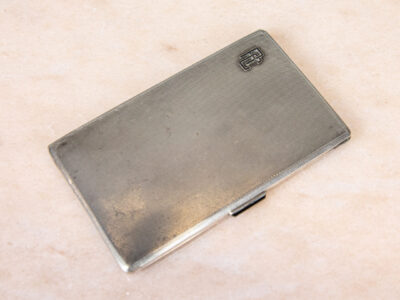 BN4A2227 Антикварний срібний портсигар