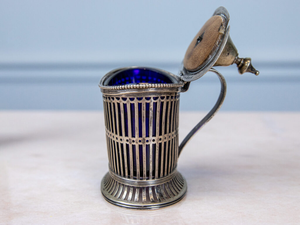 Антикварний срібний набір