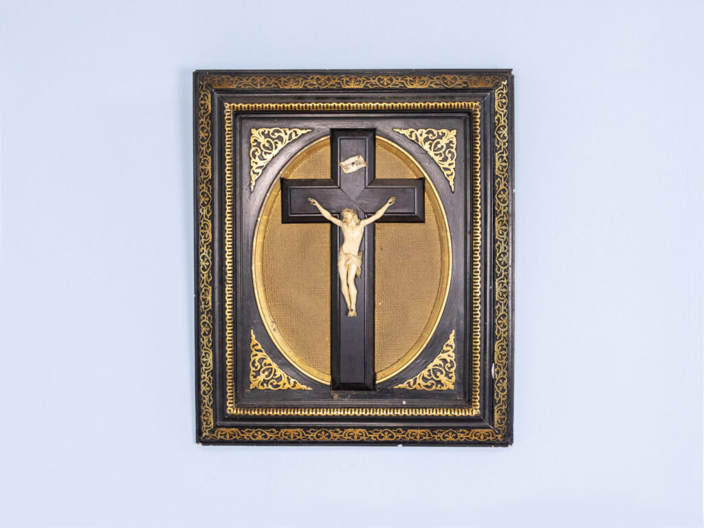 Антикварне Розп'яття Христове