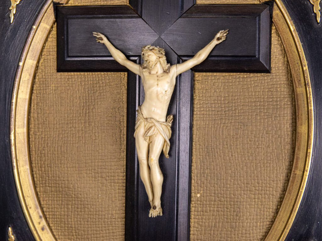 Антикварне Розп'яття Христове