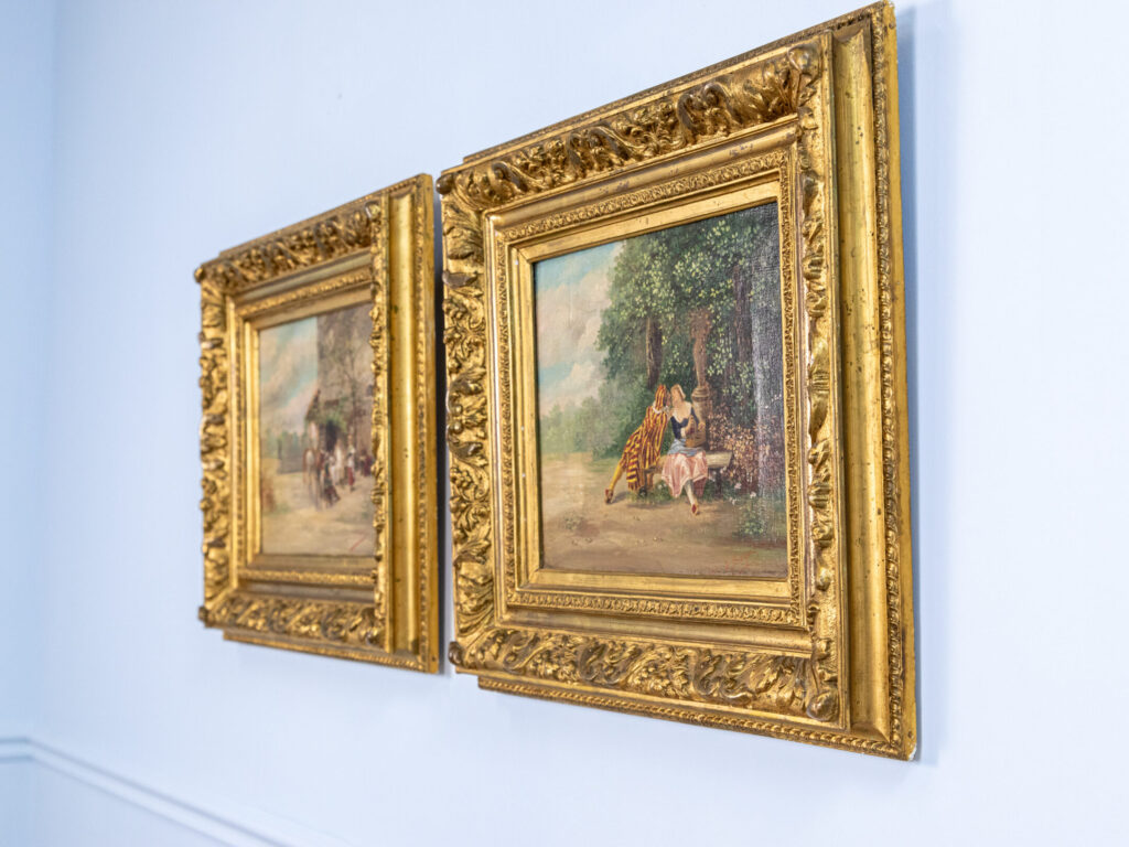 BN4A2721 Пара антикварных картин